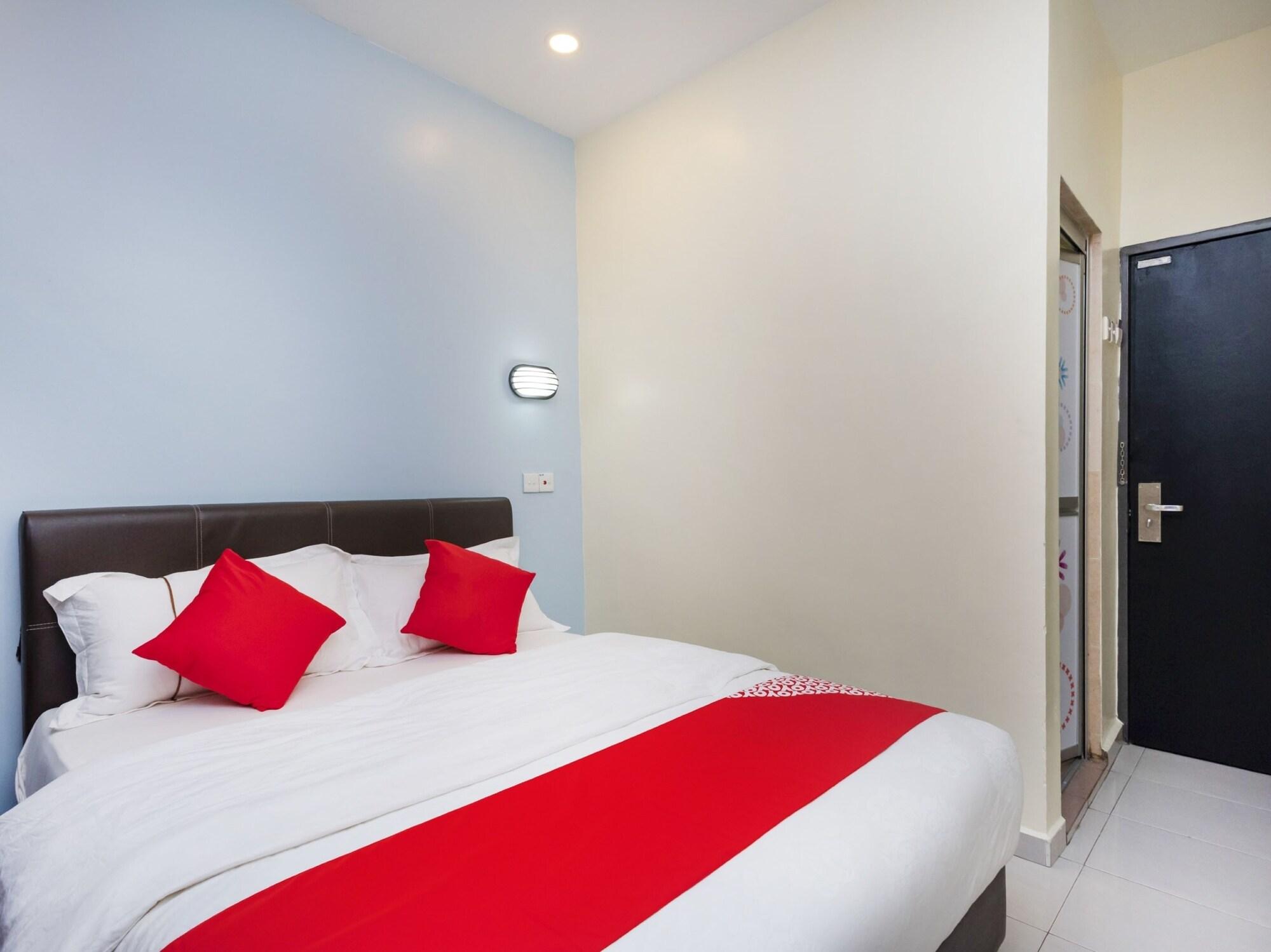 Super Oyo 494 Eg Hotel Johor Bahru Exterior photo