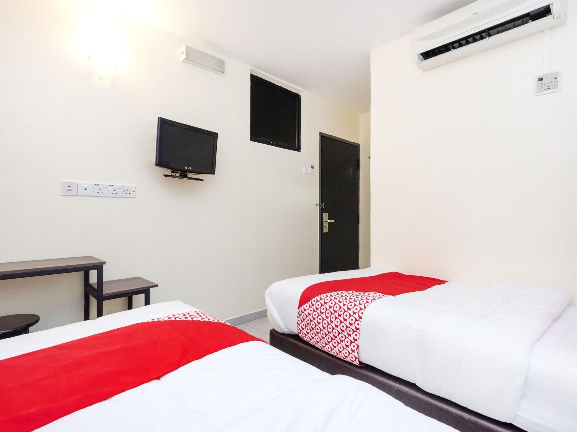 Super Oyo 494 Eg Hotel Johor Bahru Exterior photo
