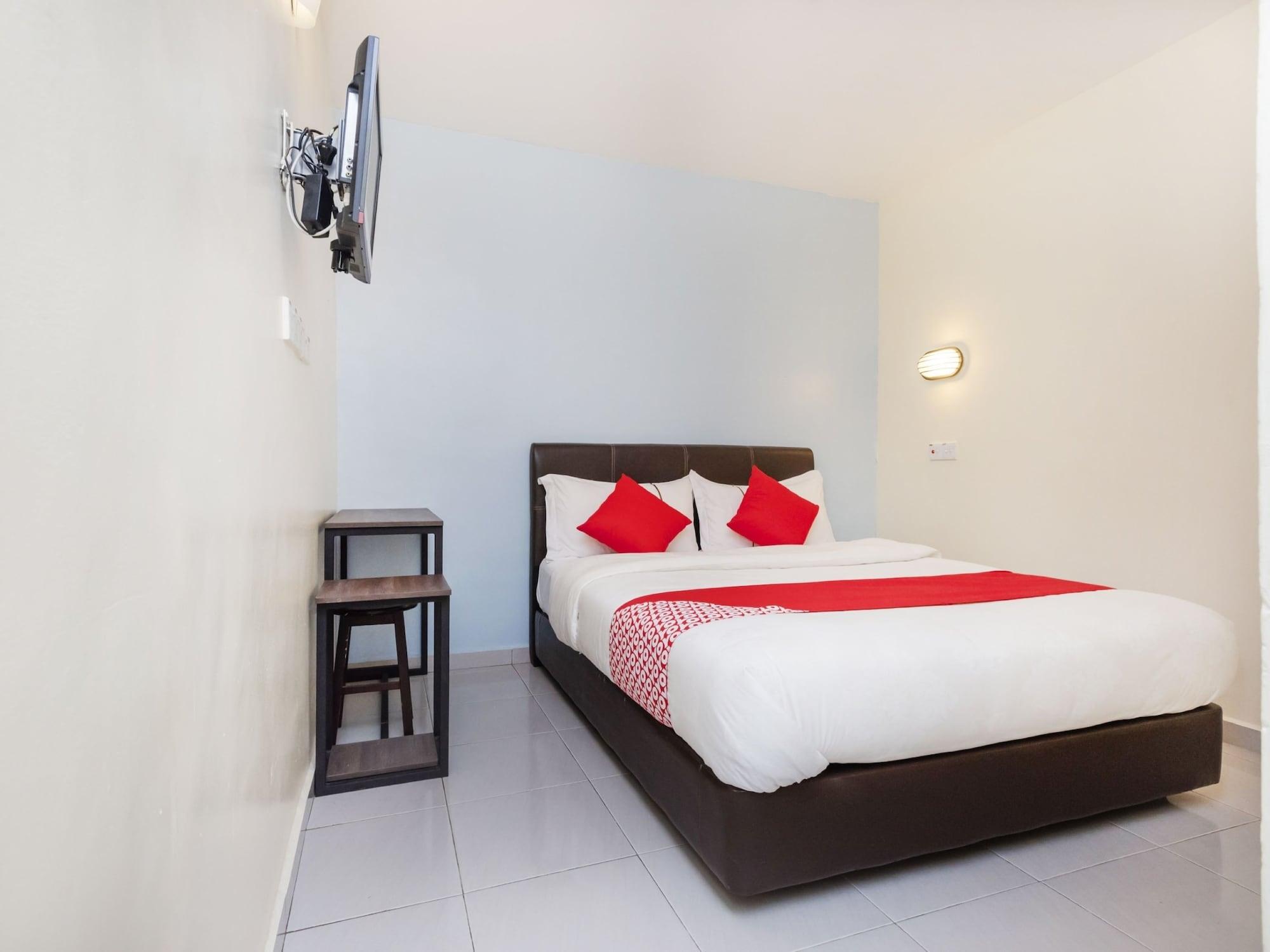 Super Oyo 494 Eg Hotel Johor Bahru Exterior photo